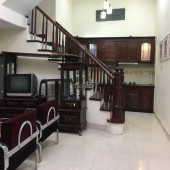 CHO THUÊ NHÀ NGUYÊN CĂN NGÕ THỊNH QUANG, 4 TẦNG, 33M2, 4 NGỦ, MT 4M, 9 TRIỆU
